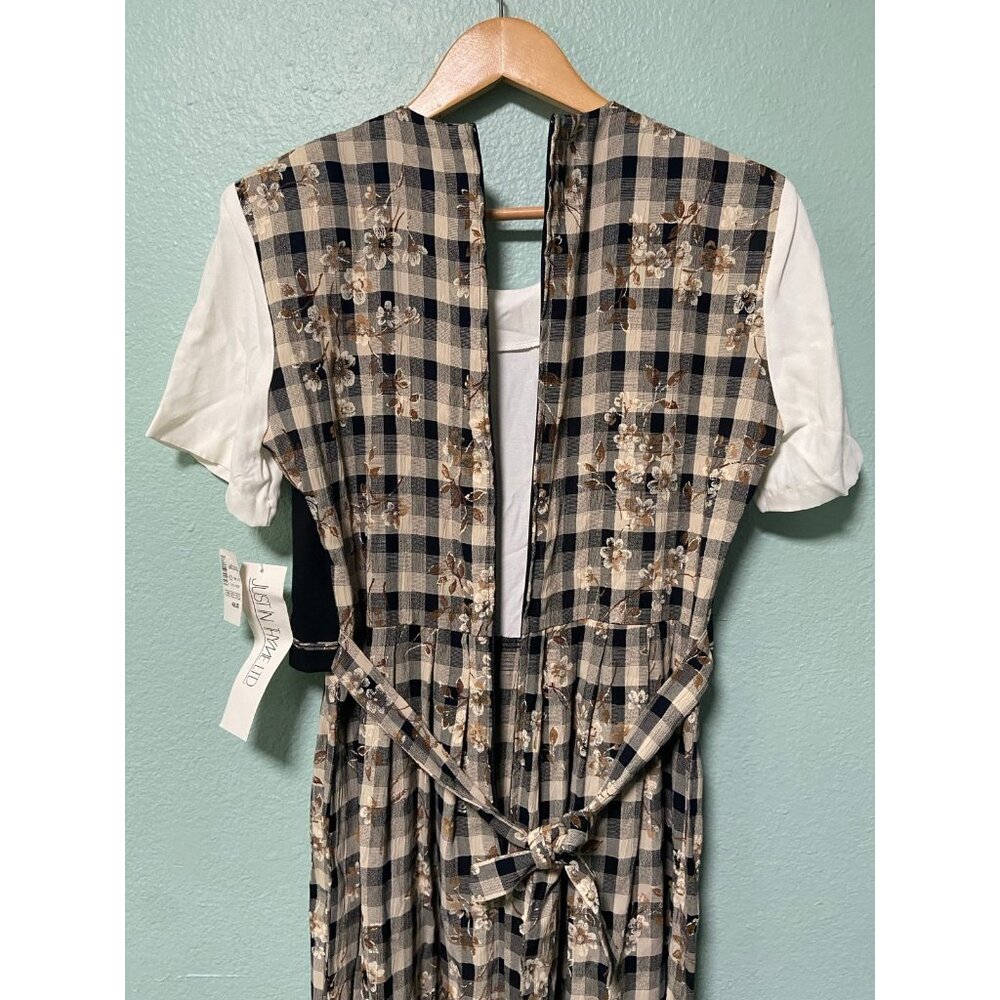 NWT Just in Thyme Women's‎ 90s Y2K Dress with Vest and Tie Dress Size 8 - Picture 10 of 11